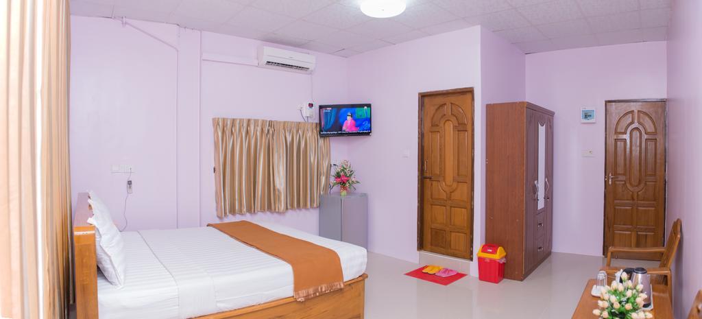 Aung Tha Pyay Hotel 3 Rangoon Værelse billede